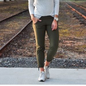Athleta Aspire Pants